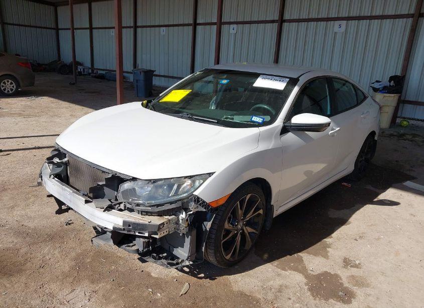 Photo 2 of 2019 Honda Civic SPORT (VIN 19XFC2F84KE006470)