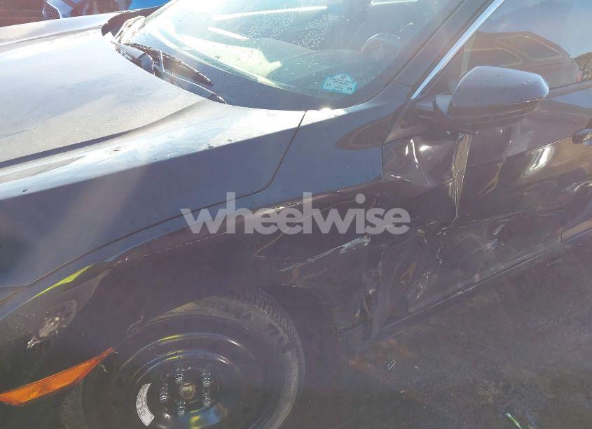 Photo 6 of 2020 Honda Civic SPORT (VIN 19XFC2F84LE015364)