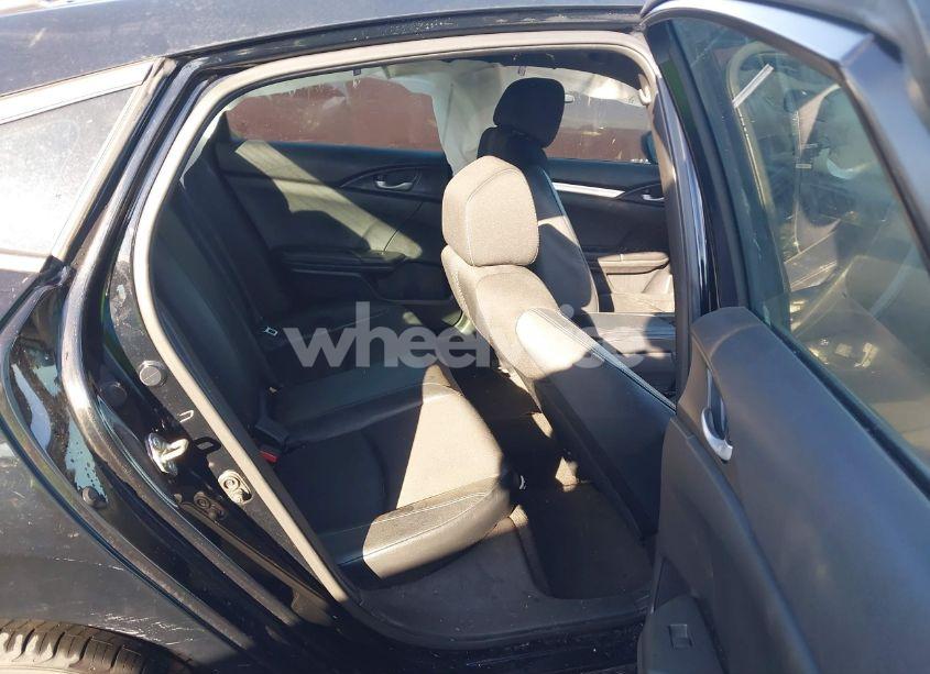 Photo 8 of 2020 Honda Civic SPORT (VIN 19XFC2F84LE015364)