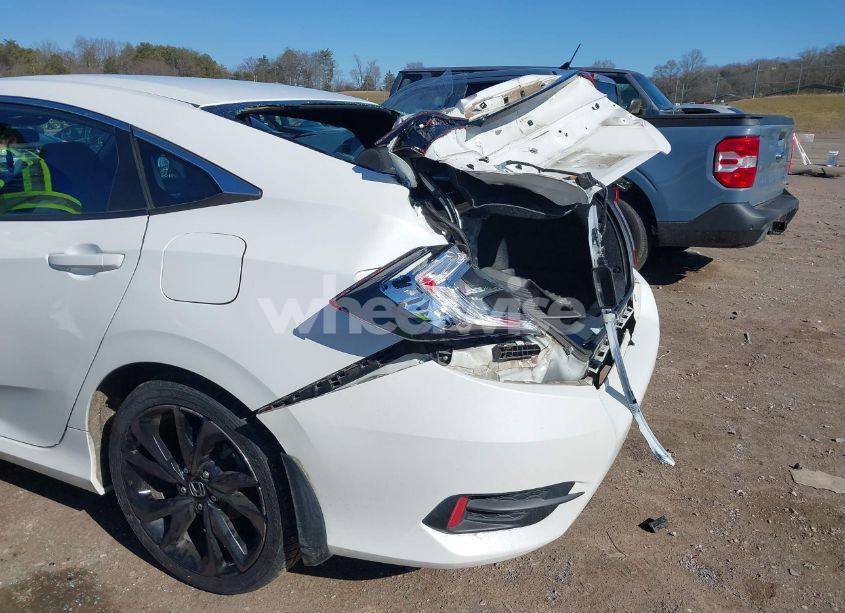 Photo 18 of 2020 Honda Civic SPORT (VIN 19XFC2F84LE030107)