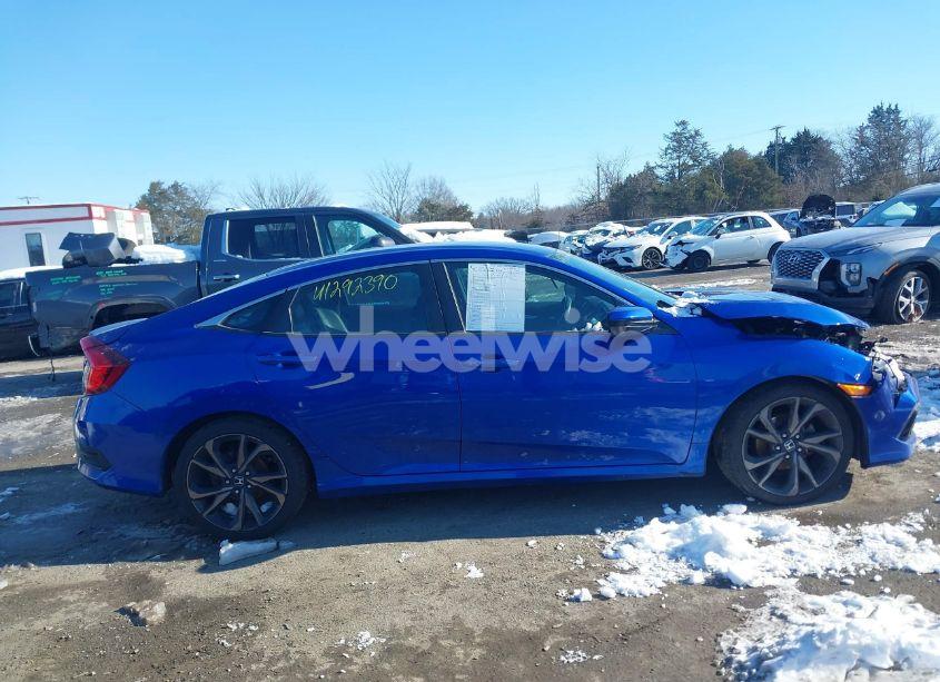 Photo 13 of 2021 Honda Civic SPORT (VIN 19XFC2F84ME000686)