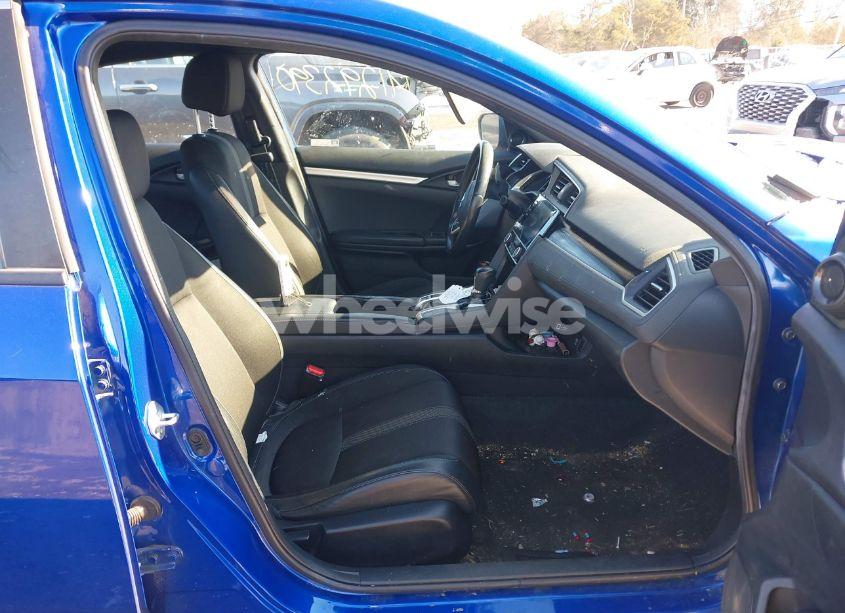 Photo 5 of 2021 Honda Civic SPORT (VIN 19XFC2F84ME000686)