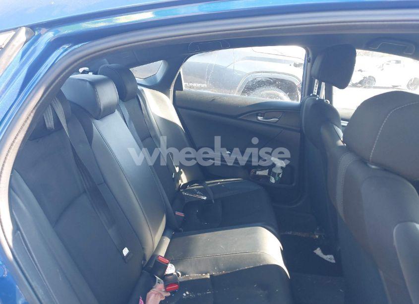 Photo 8 of 2021 Honda Civic SPORT (VIN 19XFC2F84ME000686)