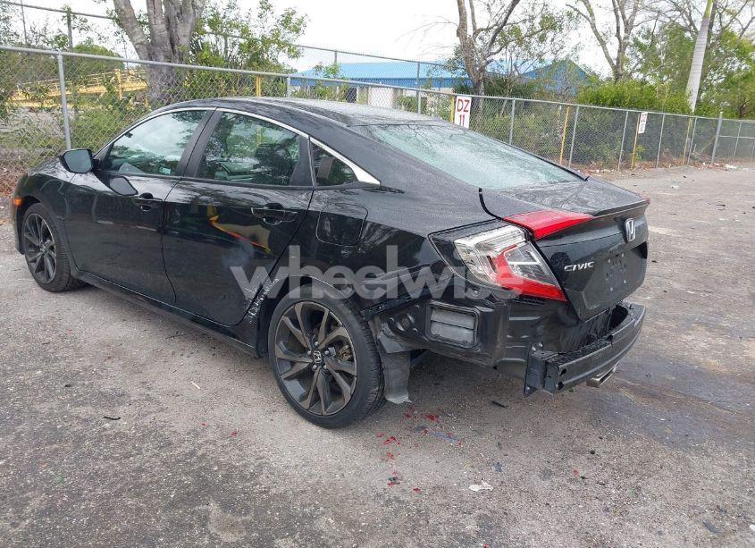 Photo 3 of 2021 Honda Civic SPORT (VIN 19XFC2F84ME004379)