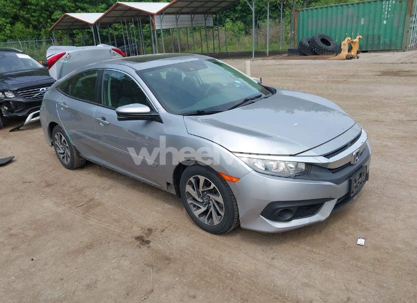 2016 Honda Civic EX (VIN 19XFC2F85GE042434) main photo