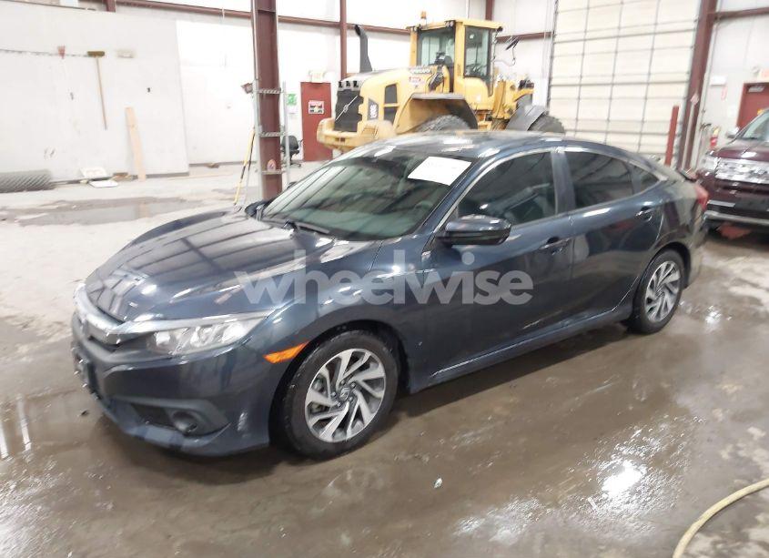 Photo 2 of 2016 Honda Civic EX (VIN 19XFC2F85GE073604)