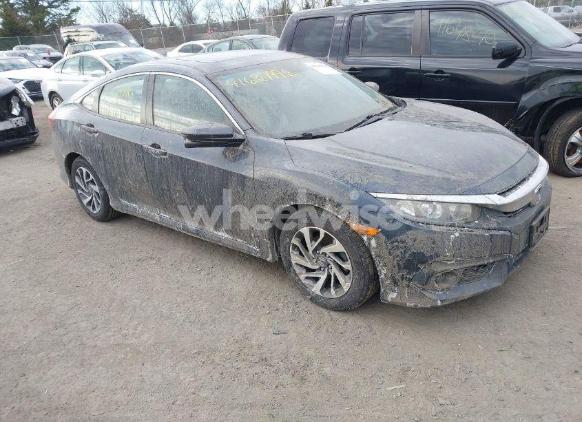 2017 Honda Civic EX (VIN 19XFC2F85HE047893) main photo