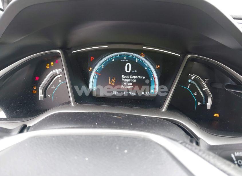 Photo 7 of 2017 Honda Civic EX (VIN 19XFC2F85HE047893)