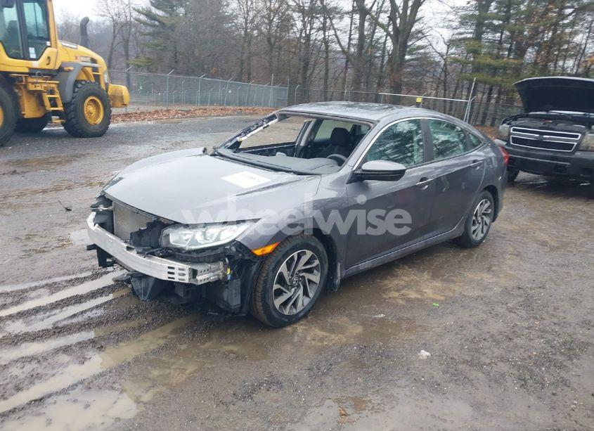 Photo 2 of 2018 Honda Civic EX (VIN 19XFC2F85JE009957)