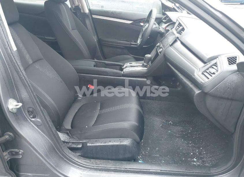 Photo 5 of 2018 Honda Civic EX (VIN 19XFC2F85JE009957)