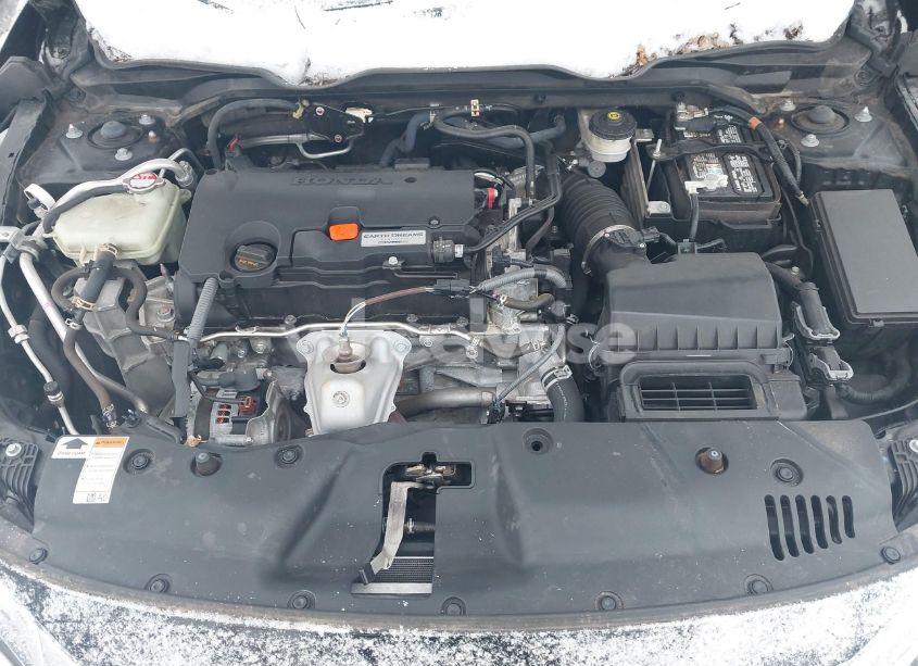 Photo 10 of 2018 Honda Civic EX (VIN 19XFC2F85JE026807)