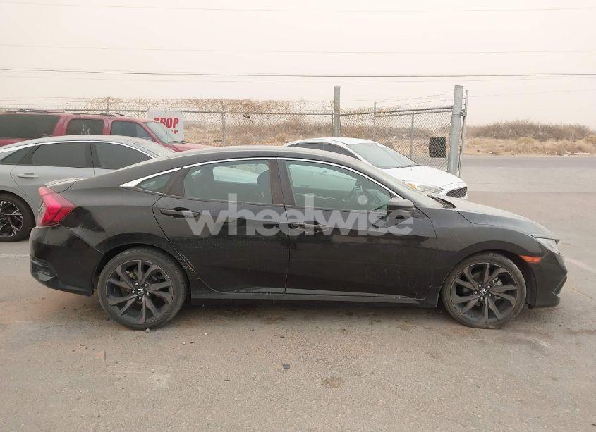 Photo 13 of 2019 Honda Civic SPORT (VIN 19XFC2F85KE007482)