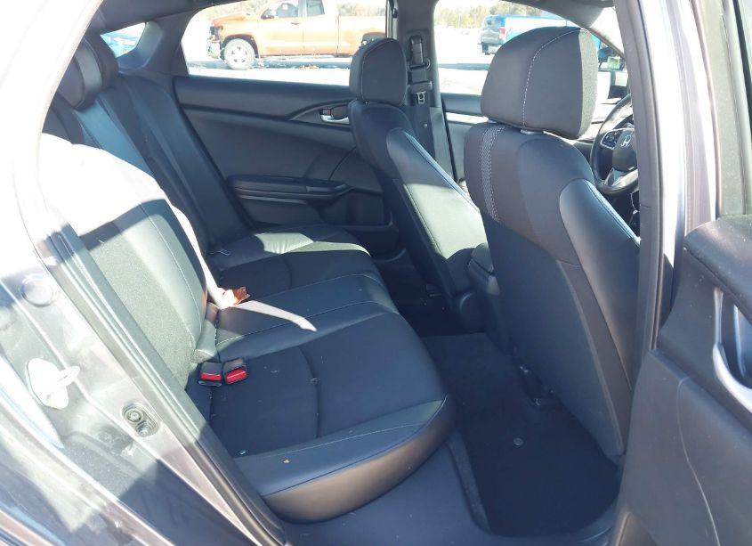 Photo 8 of 2020 Honda Civic SPORT (VIN 19XFC2F85LE026325)