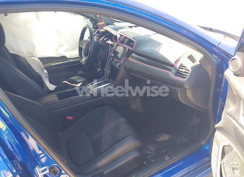 Photo 5 of 2021 Honda Civic SPORT (VIN 19XFC2F85ME002091)