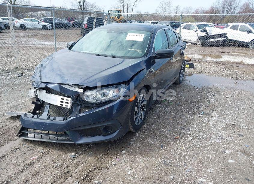 Photo 2 of 2017 Honda Civic EX (VIN 19XFC2F86HE220790)