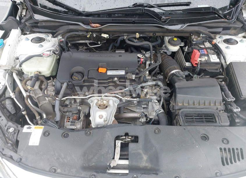 Photo 10 of 2018 Honda Civic EX (VIN 19XFC2F86JE201288)