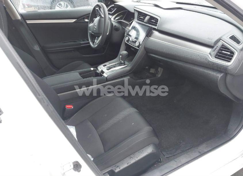 Photo 5 of 2018 Honda Civic EX (VIN 19XFC2F86JE201288)