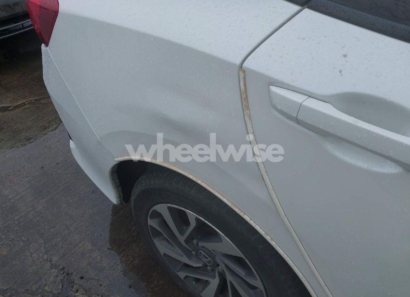 Photo 6 of 2018 Honda Civic EX (VIN 19XFC2F86JE201288)