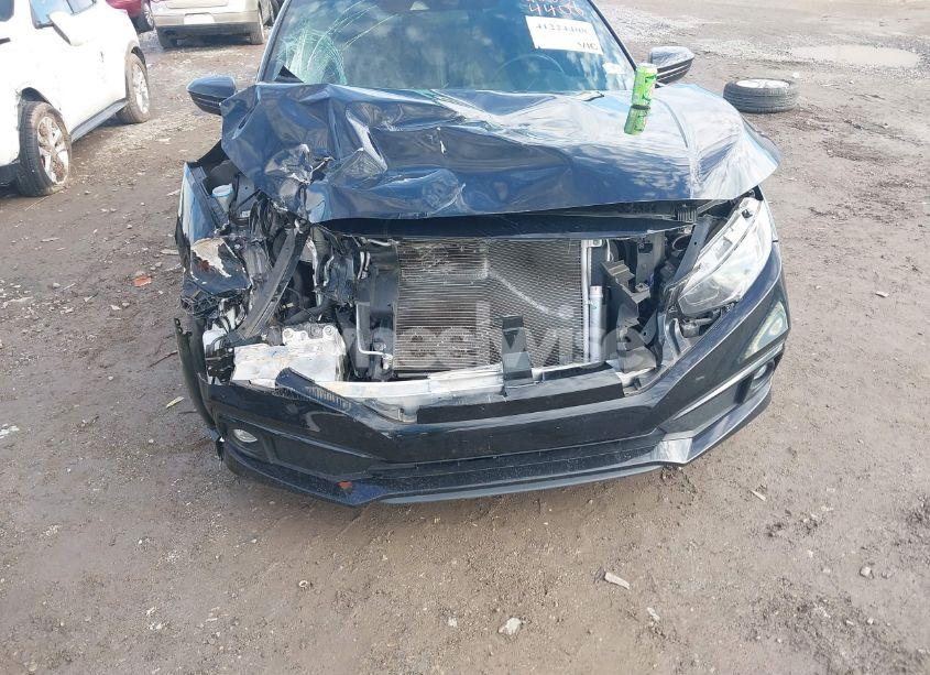 Photo 6 of 2019 Honda Civic SPORT (VIN 19XFC2F86KE001268)