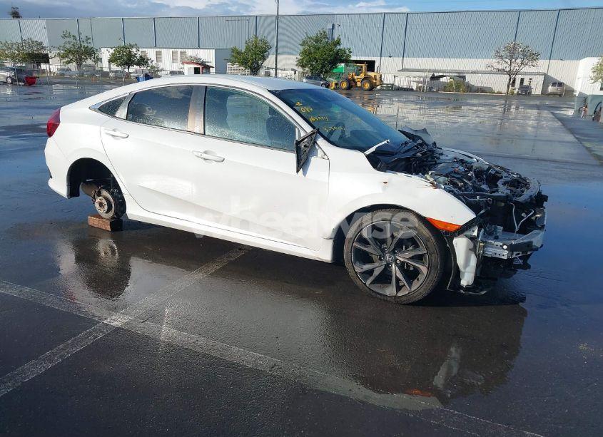 2019 Honda Civic SPORT (VIN 19XFC2F86KE215368) main photo