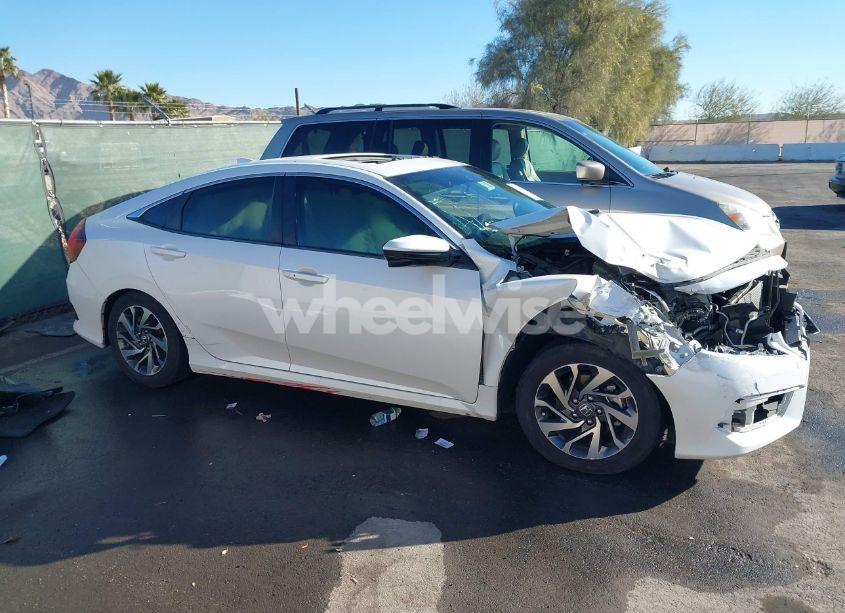 Photo 13 of 2017 Honda Civic EX (VIN 19XFC2F87HE055865)