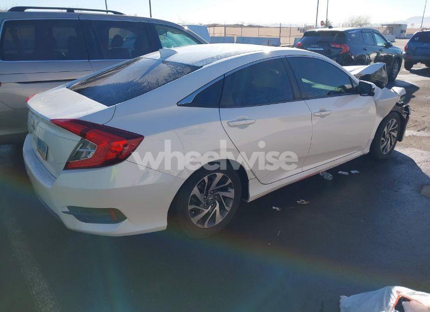 Photo 4 of 2017 Honda Civic EX (VIN 19XFC2F87HE055865)