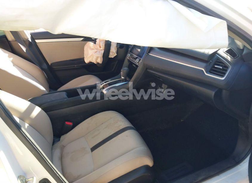 Photo 5 of 2017 Honda Civic EX (VIN 19XFC2F87HE055865)