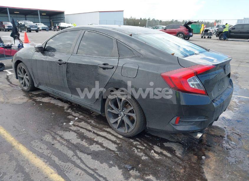 Photo 3 of 2019 Honda Civic SPORT (VIN 19XFC2F87KE027815)