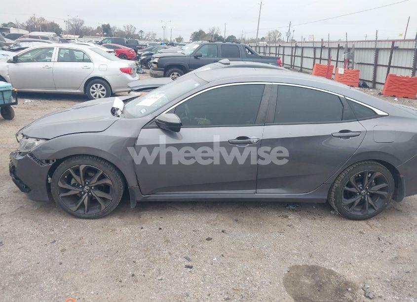 Photo 15 of 2019 Honda Civic SPORT (VIN 19XFC2F87KE042685)