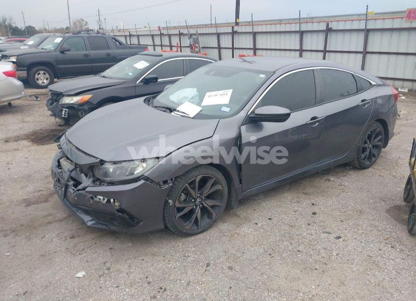 Photo 2 of 2019 Honda Civic SPORT (VIN 19XFC2F87KE042685)