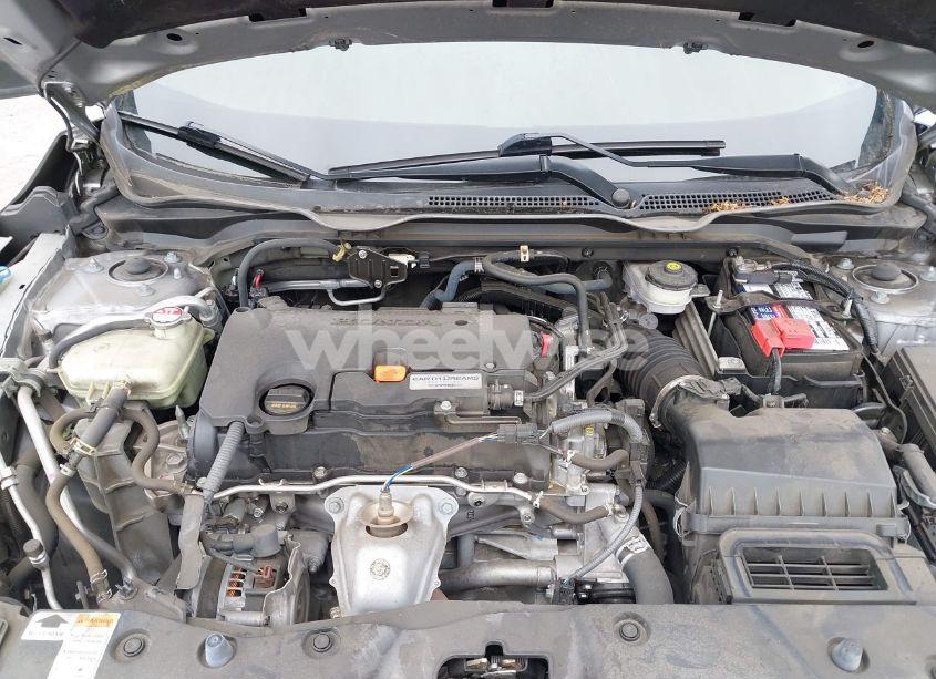 Photo 10 of 2019 Honda Civic SPORT (VIN 19XFC2F87KE202922)