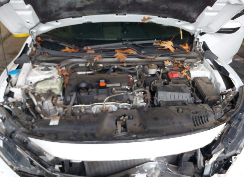 Photo 10 of 2019 Honda Civic SPORT (VIN 19XFC2F87KE213161)