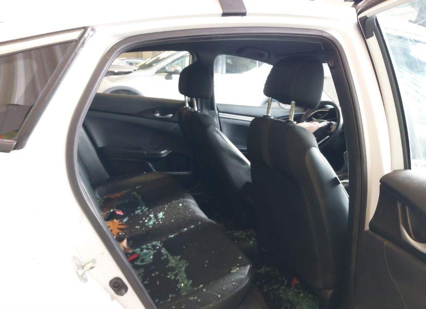 Photo 8 of 2019 Honda Civic SPORT (VIN 19XFC2F87KE213161)