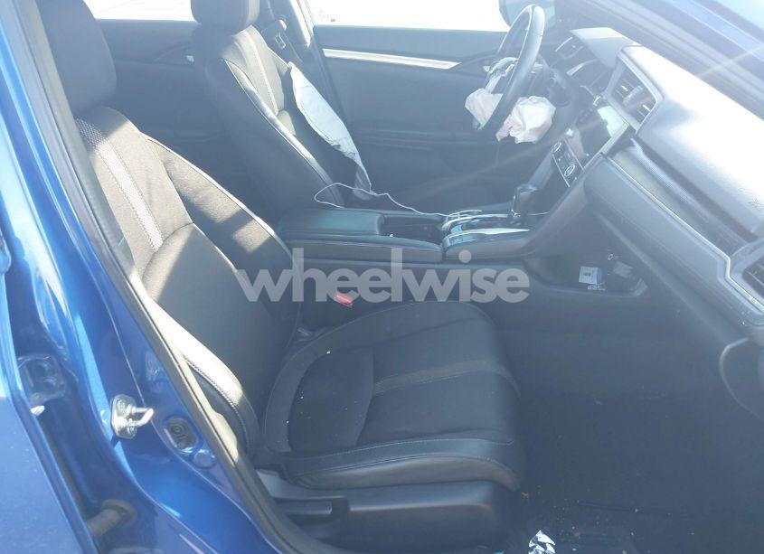 Photo 5 of 2020 Honda Civic SPORT (VIN 19XFC2F87LE008733)
