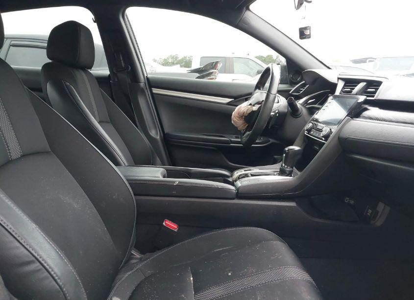 Photo 5 of 2020 Honda Civic SPORT (VIN 19XFC2F87LE021126)