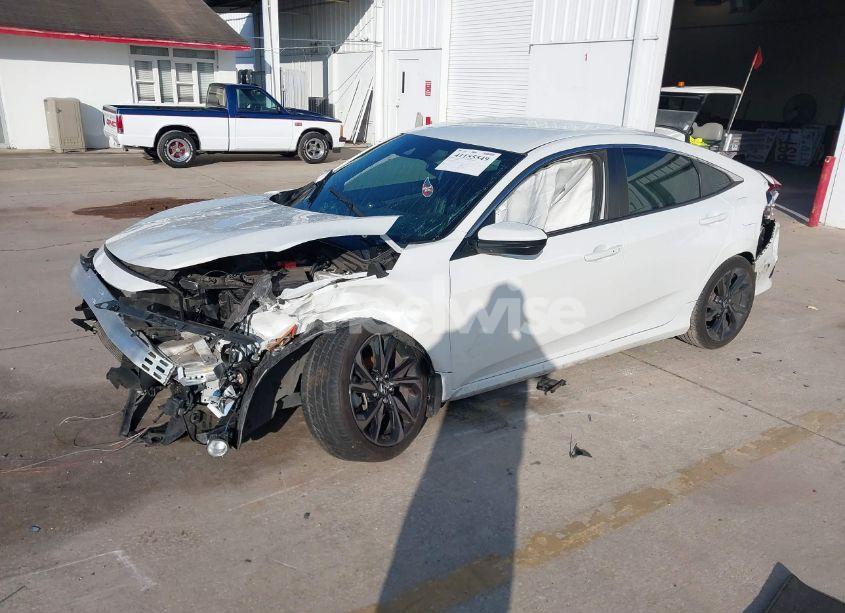 Photo 2 of 2020 Honda Civic SPORT (VIN 19XFC2F87LE028271)