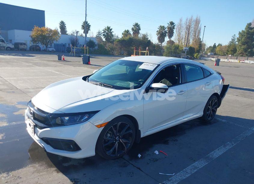 Photo 2 of 2020 Honda Civic SPORT (VIN 19XFC2F87LE207569)