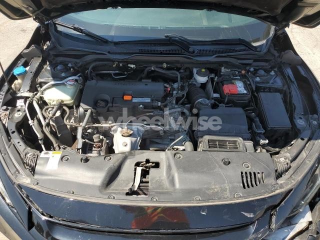 Photo 8 of 2019 HONDA CIVIC SPORT (VIN 19XFC2F88KE002664)