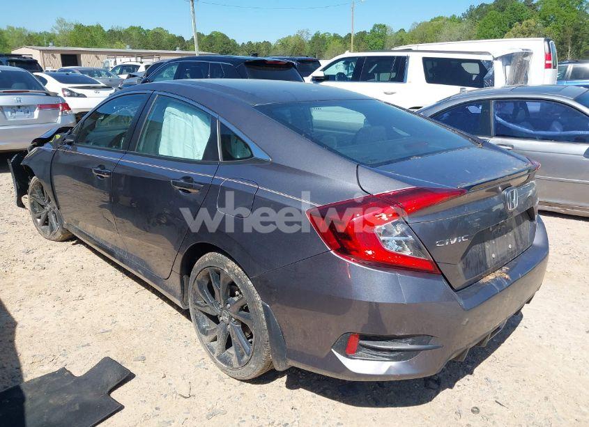 Photo 3 of 2019 Honda Civic SPORT (VIN 19XFC2F88KE028035)
