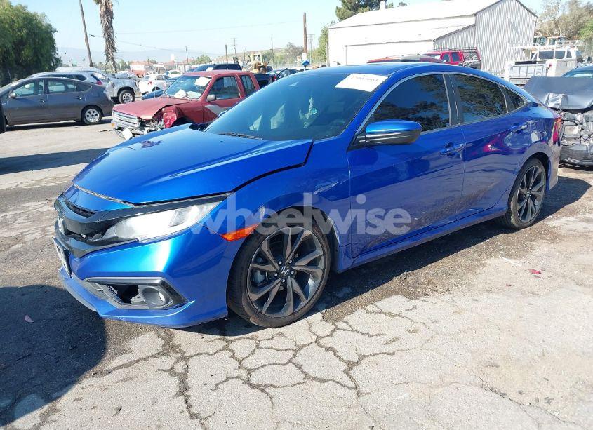 Photo 2 of 2019 Honda Civic SPORT (VIN 19XFC2F88KE205957)