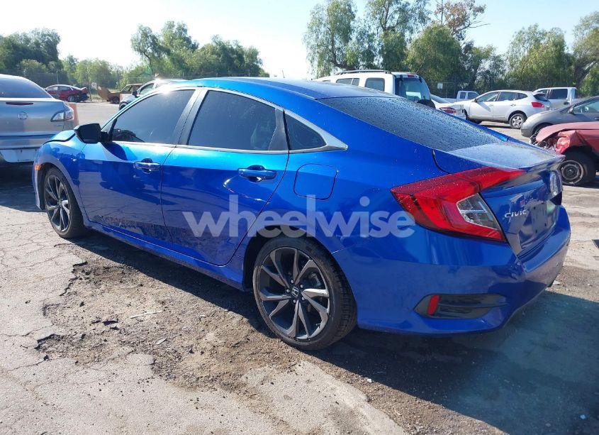Photo 3 of 2019 Honda Civic SPORT (VIN 19XFC2F88KE205957)