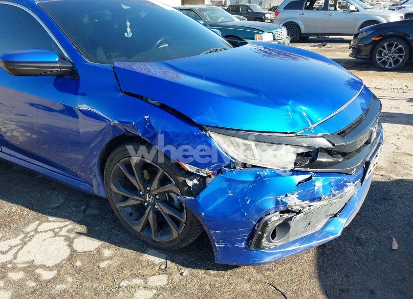 Photo 6 of 2019 Honda Civic SPORT (VIN 19XFC2F88KE205957)