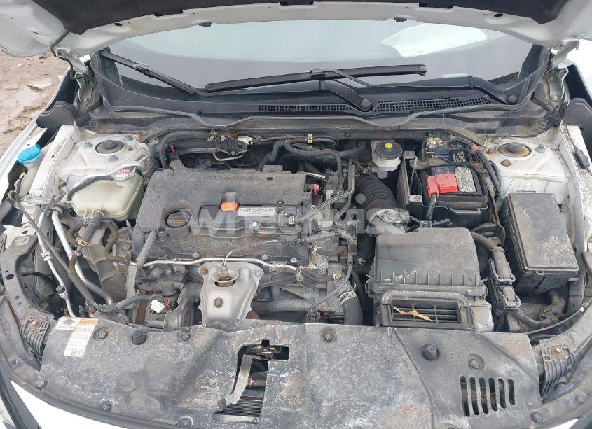 Photo 10 of 2019 Honda Civic SPORT (VIN 19XFC2F89KE013334)