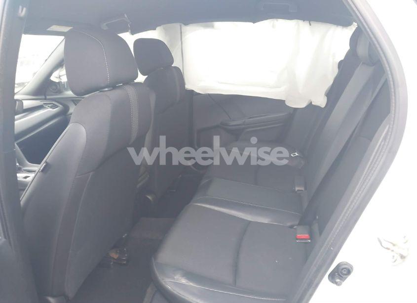 Photo 8 of 2019 Honda Civic SPORT (VIN 19XFC2F89KE013334)