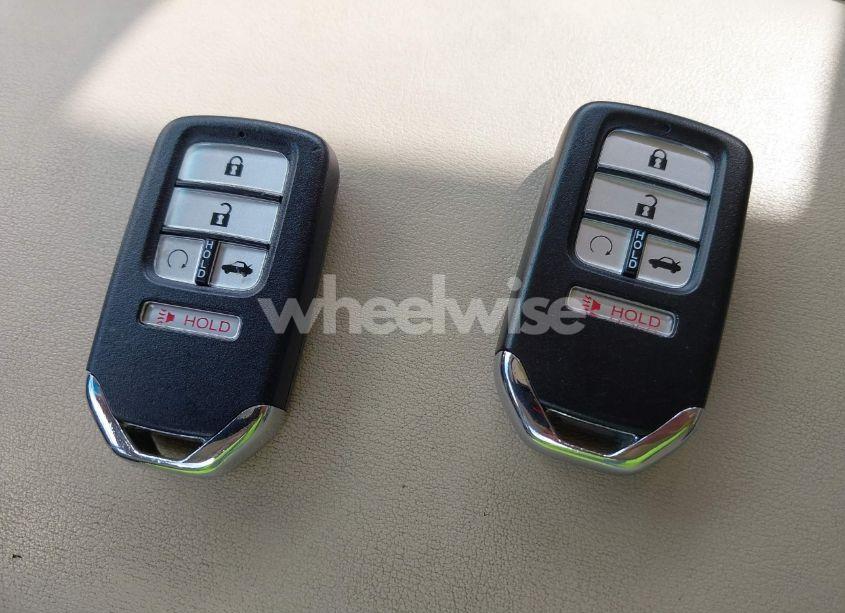 Photo 11 of 2019 Honda Civic SPORT (VIN 19XFC2F89KE020431)