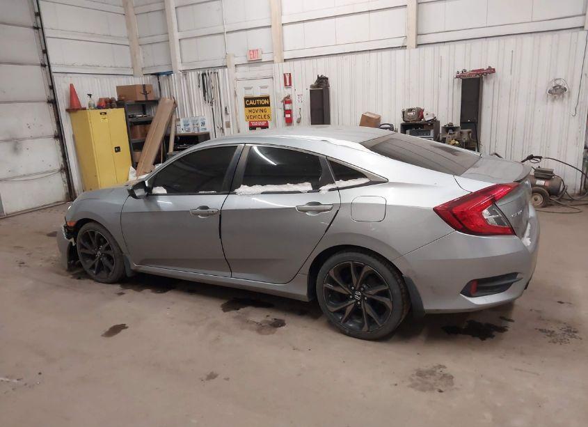 Photo 14 of 2019 Honda Civic SPORT (VIN 19XFC2F89KE034331)