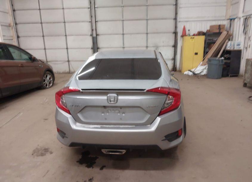 Photo 16 of 2019 Honda Civic SPORT (VIN 19XFC2F89KE034331)