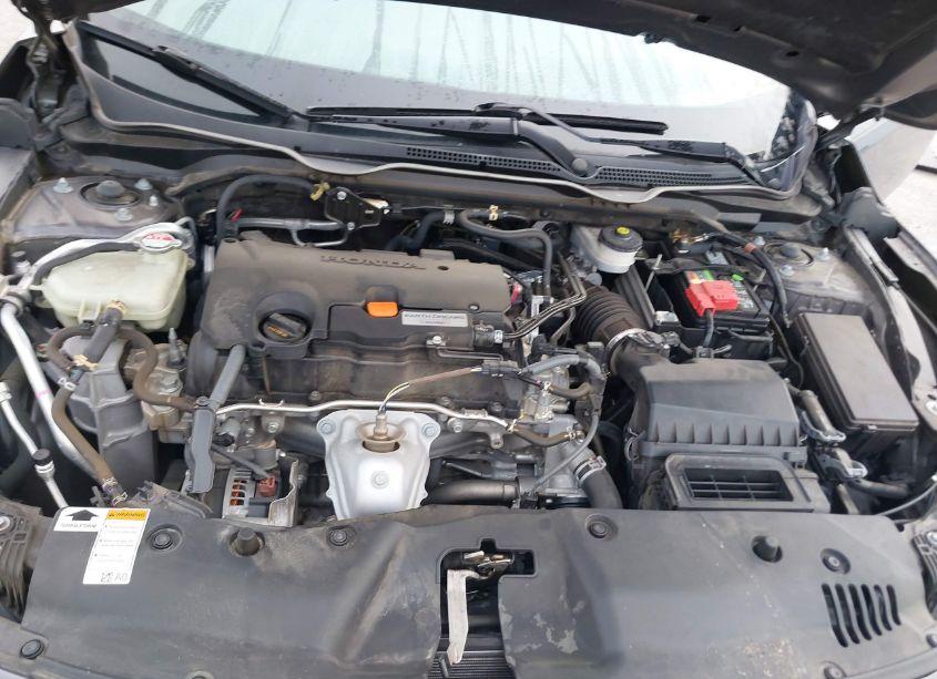 Photo 10 of 2019 Honda Civic SPORT (VIN 19XFC2F89KE048813)