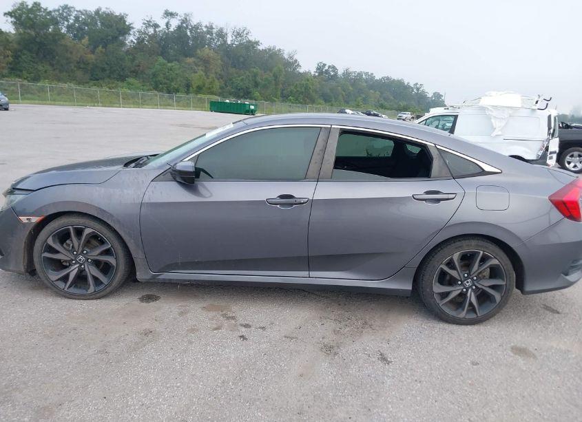Photo 14 of 2019 Honda Civic SPORT (VIN 19XFC2F89KE048813)