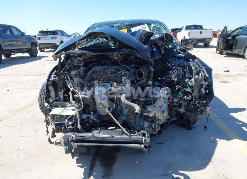 Photo 11 of 2019 Honda Civic SPORT (VIN 19XFC2F89KE051016)